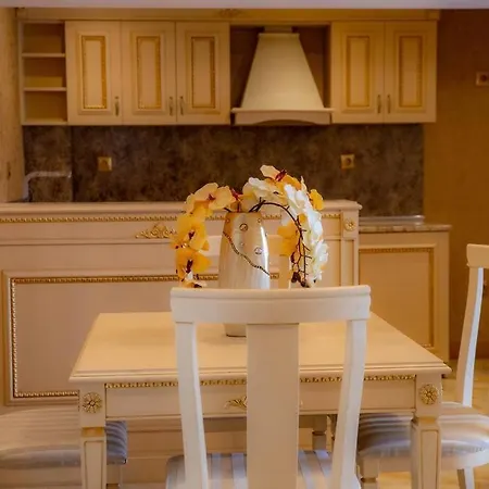 Luxury 'rich' Velingrado