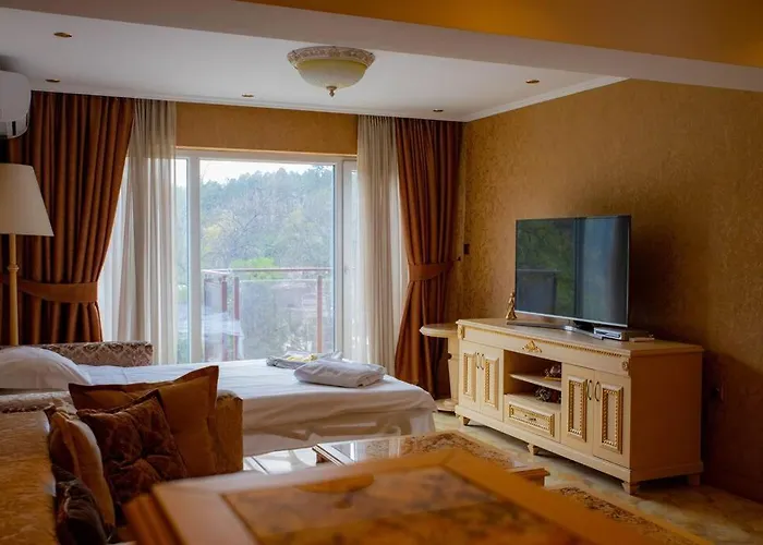 Luxury 'rich' דירה