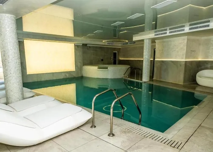 Luxury 'rich' דירה