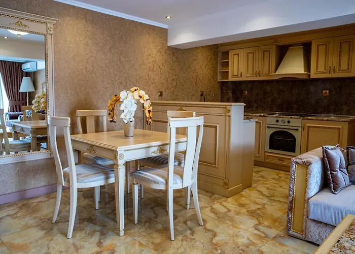 アパート Luxury 'rich' *